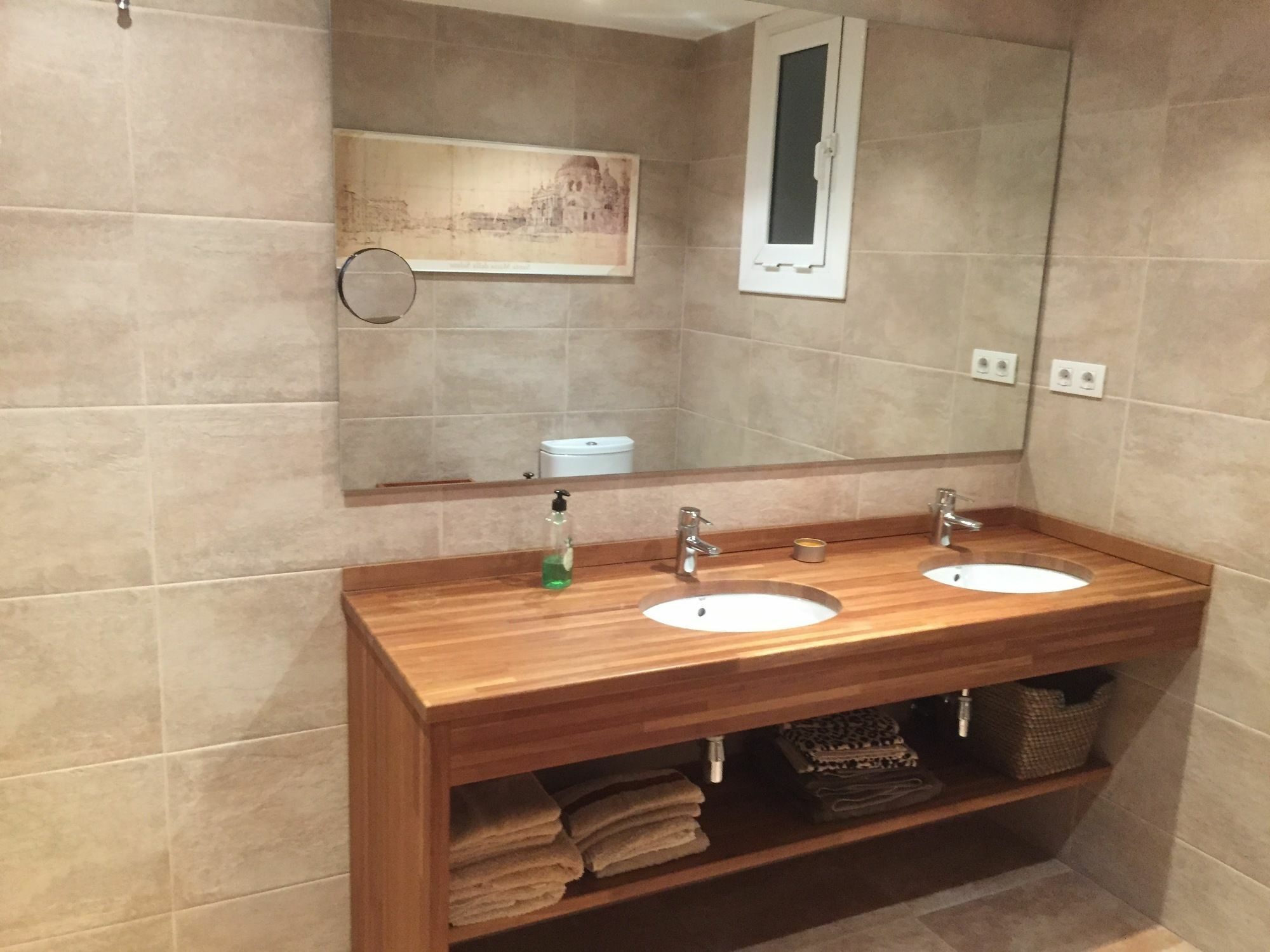 Apkeys Barcino Balmes Apartment Barcelona Ngoại thất bức ảnh